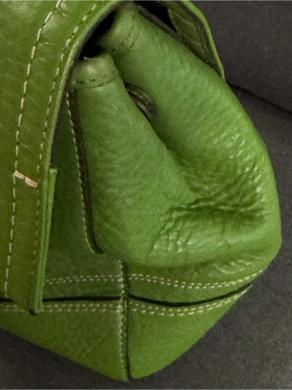 Coach Vintage Green Pebbled Leather Satchel Turnlock Handbag Y2K